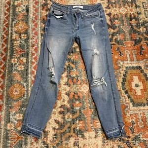 Kancan distressed skinny jeans